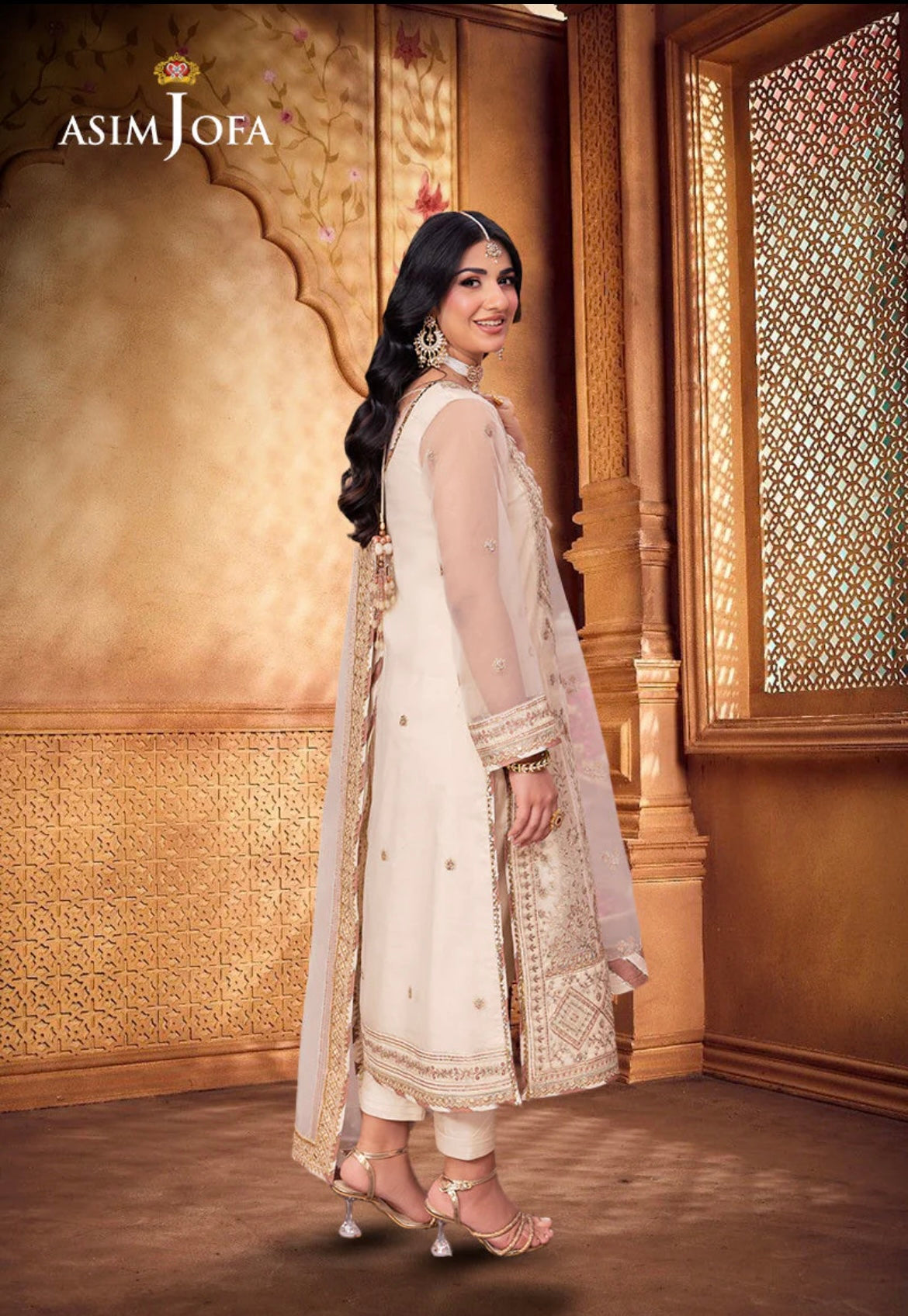 ASIM JOFA Embroidered 3pc Unstitched Suit